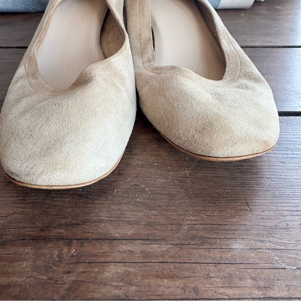 Everlane Tan Suede Day Heel - Picture 8 of 12